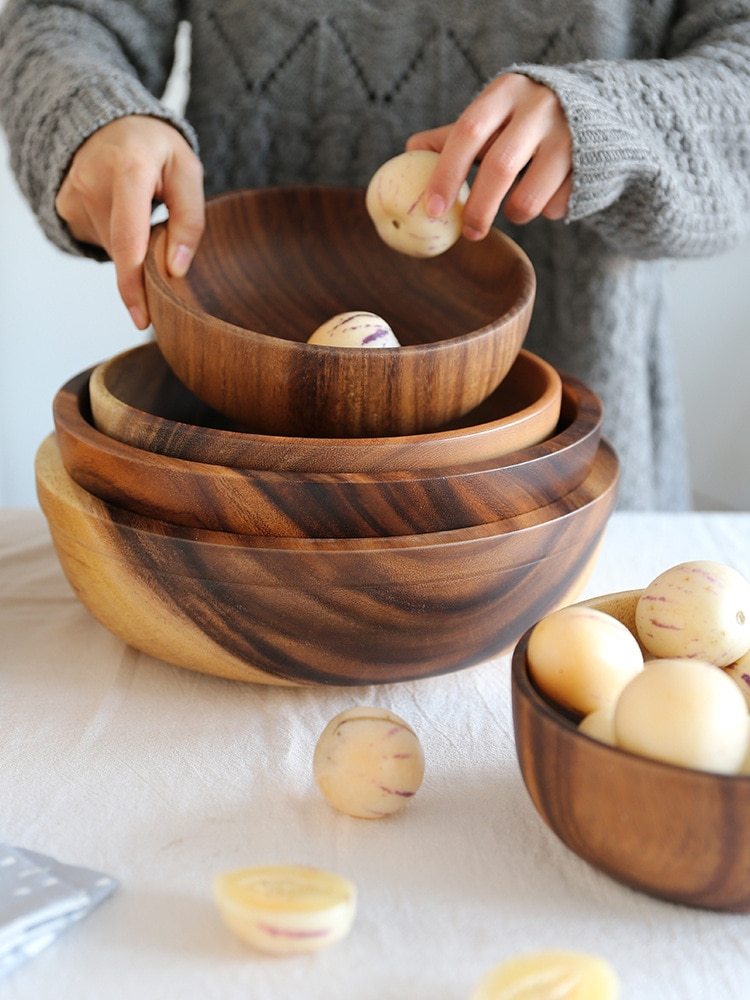 Vielseitige Holzschale